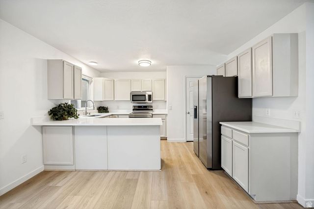 1831 S 200 W, Clearfield, UT 84015