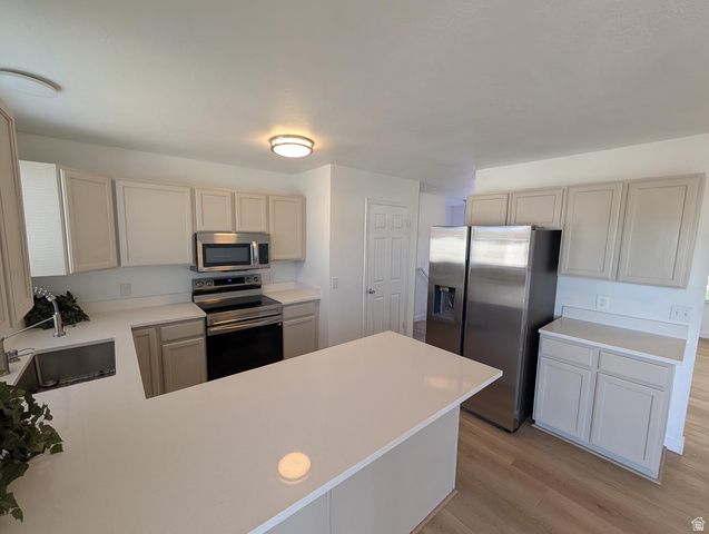 1831 S 200 W, Clearfield, UT 84015