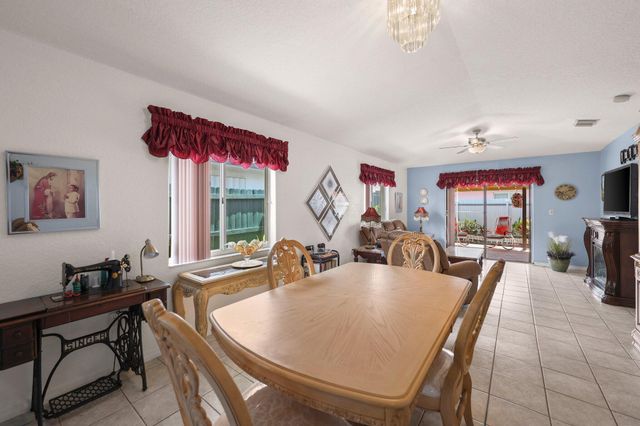 9778 NW 128th Lane, Hialeah Gardens, FL 33018