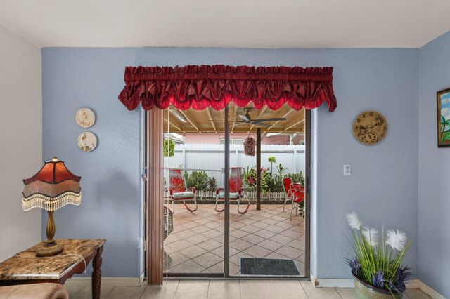 9778 NW 128th Lane, Hialeah Gardens, FL 33018