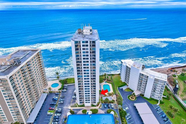5420 N Ocean Drive 206, Singer Island, FL 33404