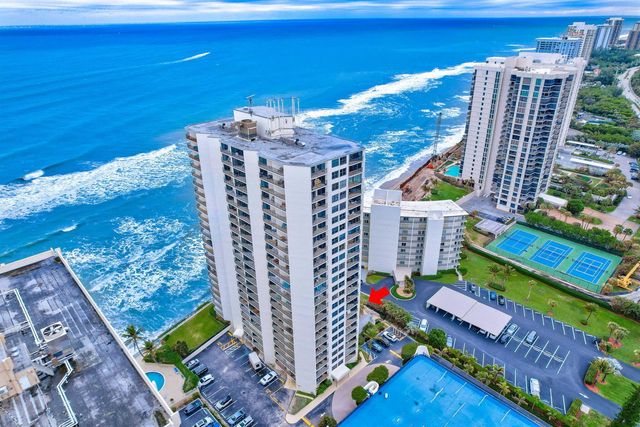 5420 N Ocean Drive 206, Singer Island, FL 33404