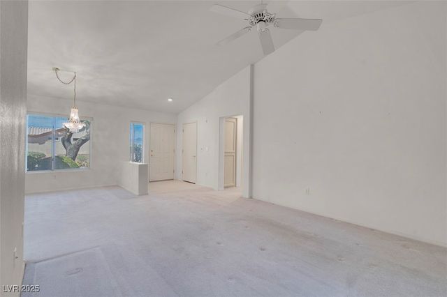 10013 Cresent Creek Drive, Las Vegas, NV 89134