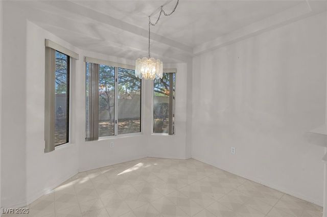 10013 Cresent Creek Drive, Las Vegas, NV 89134