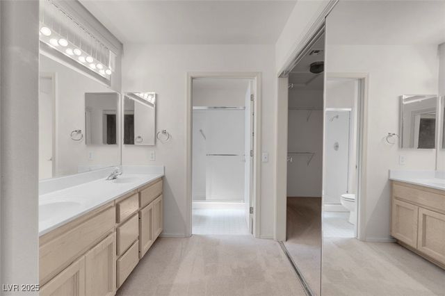 10013 Cresent Creek Drive, Las Vegas, NV 89134