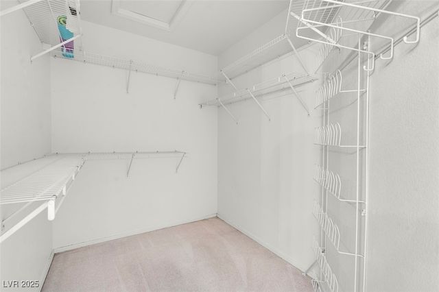 10013 Cresent Creek Drive, Las Vegas, NV 89134