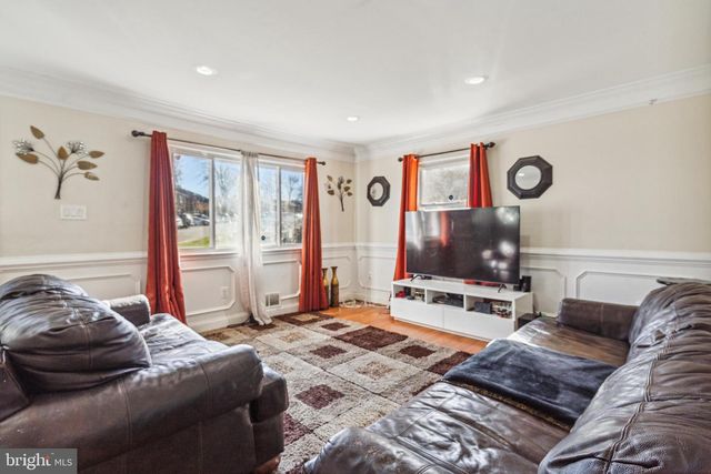 14768 BARKSDALE ST, Woodbridge, VA 22193