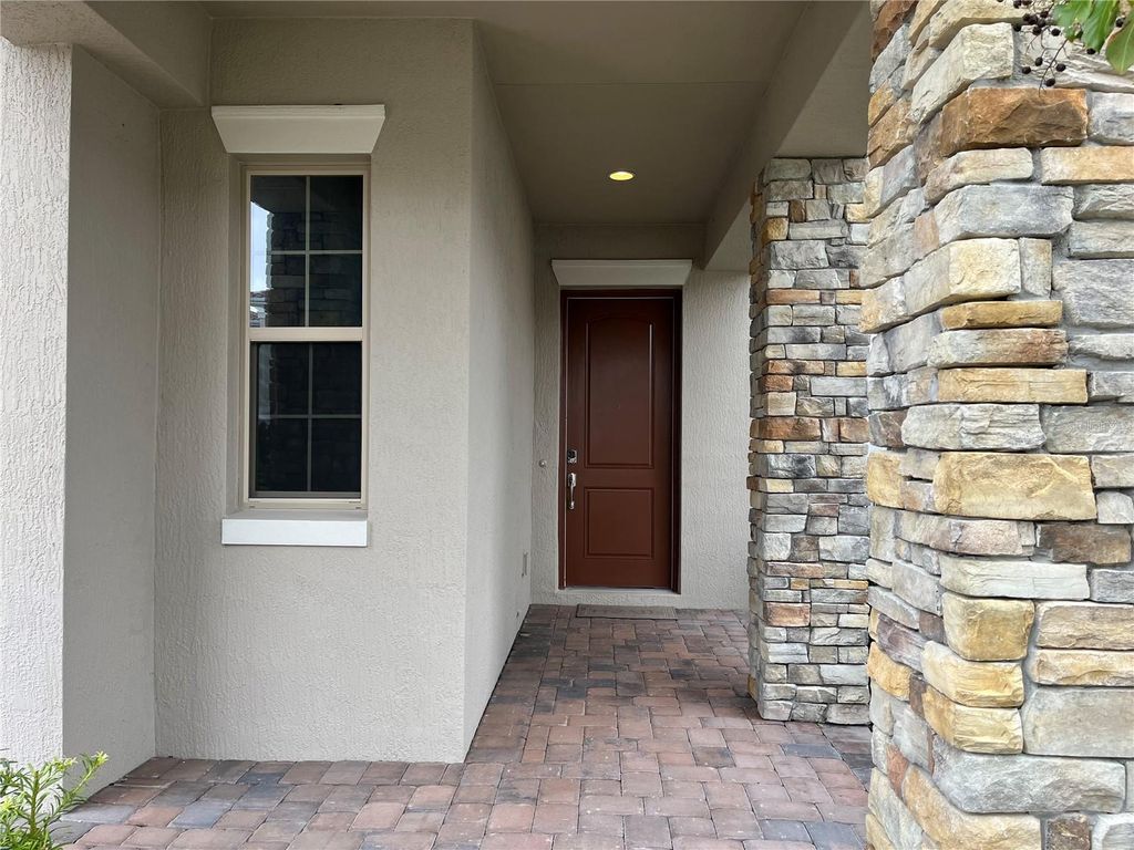 Image 2 of property listing at 13603 ABBERWICK DRIVE, Orlando, FL 32832