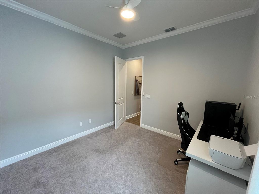 Image 13 of property listing at 13603 ABBERWICK DRIVE, Orlando, FL 32832