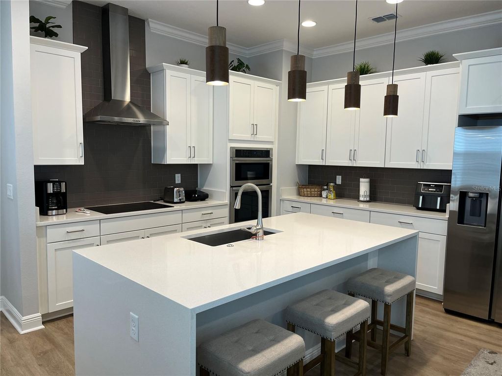 Image 16 of property listing at 13603 ABBERWICK DRIVE, Orlando, FL 32832