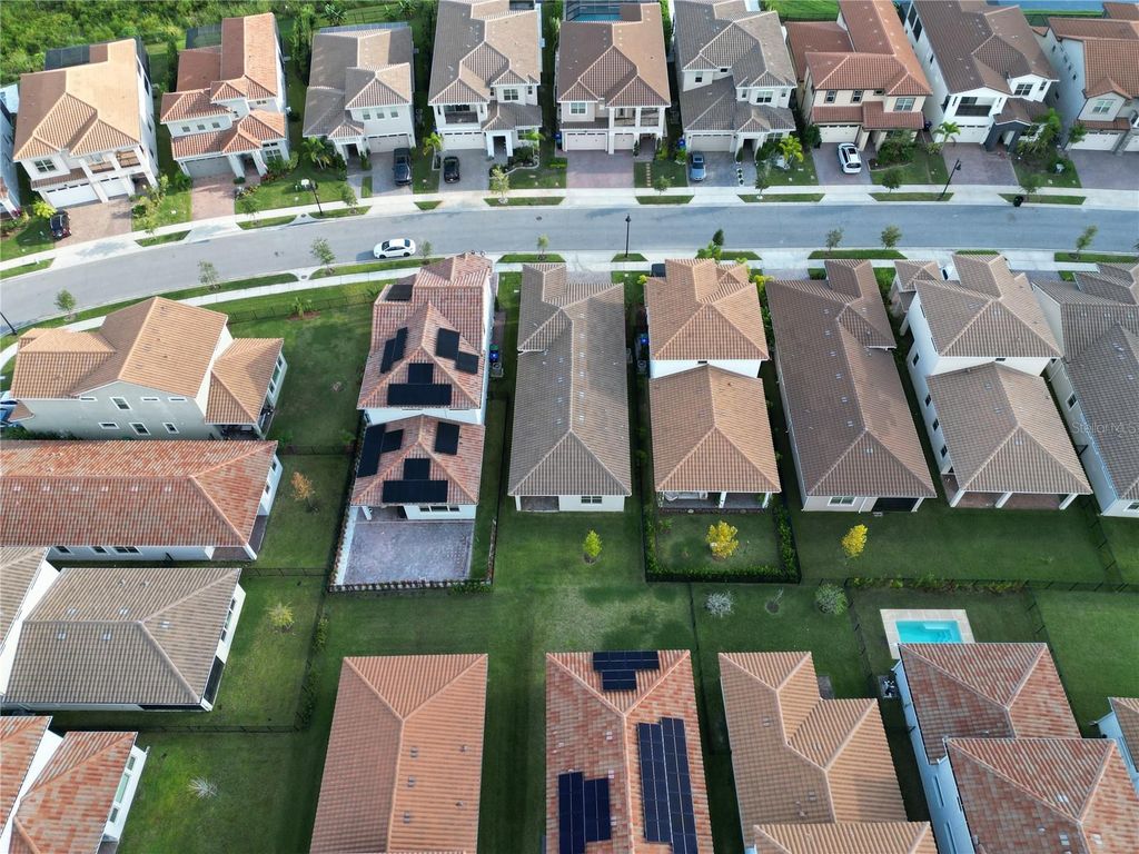 Image 31 of property listing at 13603 ABBERWICK DRIVE, Orlando, FL 32832