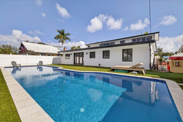 1474 SW 19th Avenue, Fort Lauderdale, FL 33312