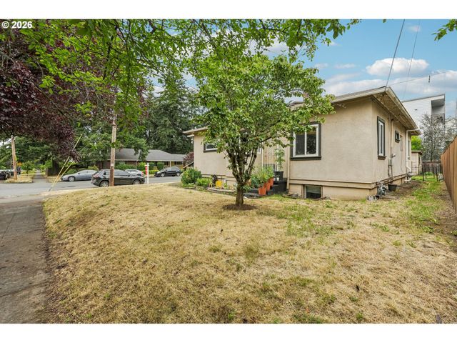 1036 N AINSWORTH St, Portland, OR 97217