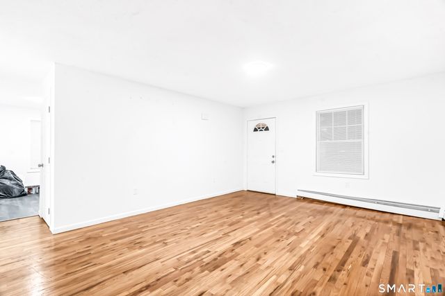 272 Capen Street, Hartford, CT 06112