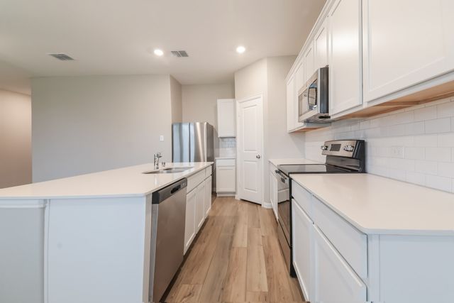 126 Autumn Sage Lane, Princeton, TX 75407