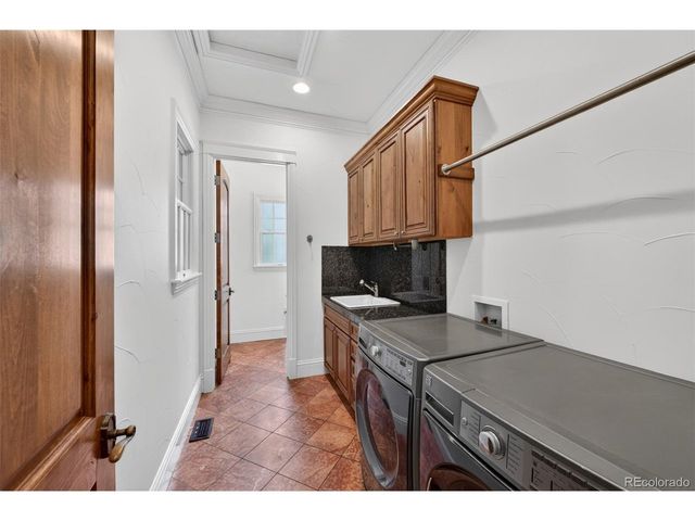 7600 E 6th Ave, Denver, CO 80230