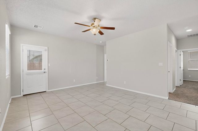 5302 Camino Del Griego, Santa Fe, NM 87507