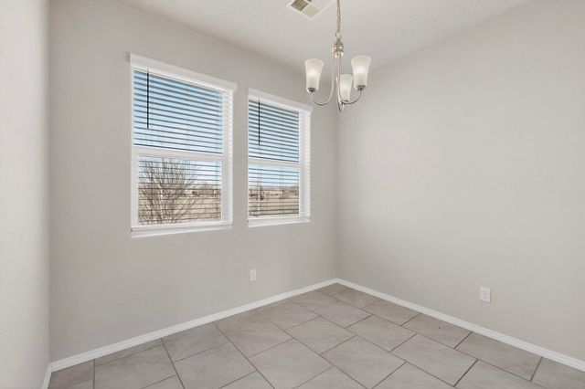 5302 Camino Del Griego, Santa Fe, NM 87507