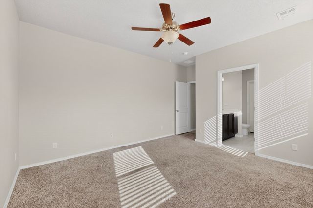 5302 Camino Del Griego, Santa Fe, NM 87507