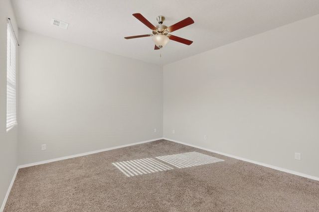 5302 Camino Del Griego, Santa Fe, NM 87507