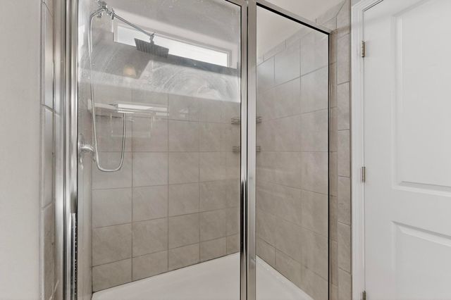 5302 Camino Del Griego, Santa Fe, NM 87507