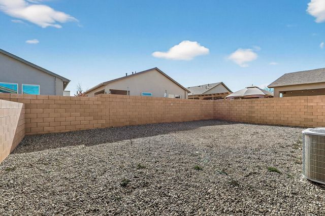 5302 Camino Del Griego, Santa Fe, NM 87507