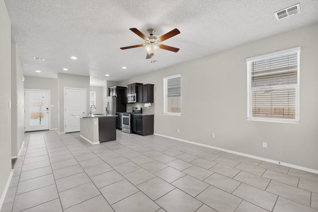 5302 Camino Del Griego, Santa Fe, NM 87507