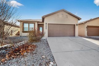 5302 Camino Del Griego, Santa Fe, NM 87507