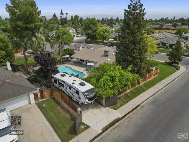 1813 Vallecito Lane, Bakersfield, CA 93309