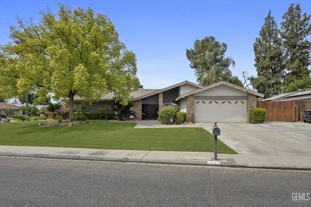 1813 Vallecito Lane, Bakersfield, CA 93309