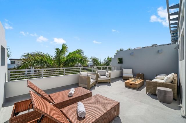 705 Briny Avenue, Pompano Beach, FL 33062