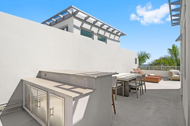 705 Briny Avenue, Pompano Beach, FL 33062