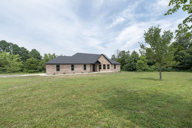 216 Oneal Lane, Elkins, AR 72727