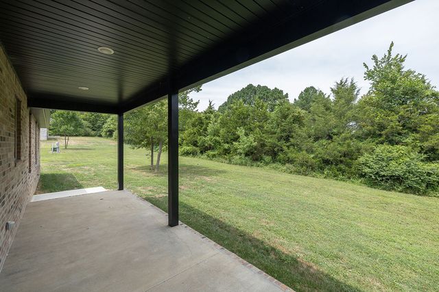 216 Oneal Lane, Elkins, AR 72727