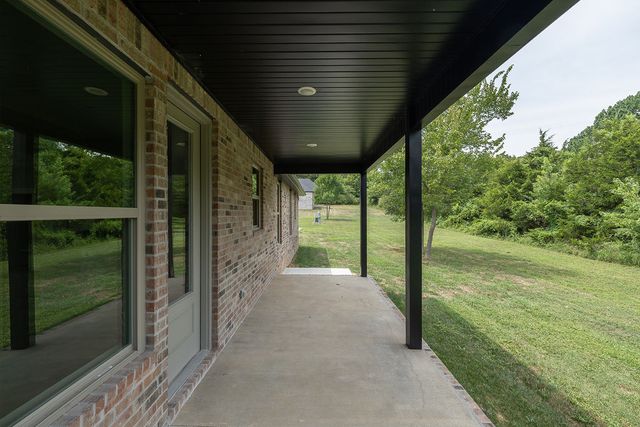 216 Oneal Lane, Elkins, AR 72727