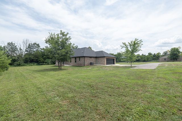 216 Oneal Lane, Elkins, AR 72727