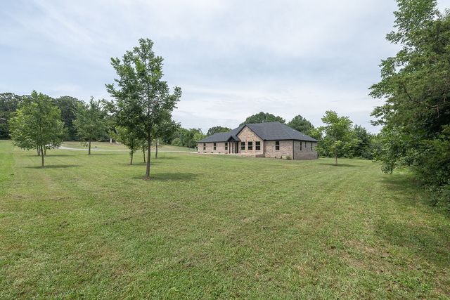 216 Oneal Lane, Elkins, AR 72727