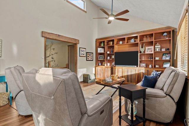 1102 Patterson Dr, Kingston Springs, TN 37082