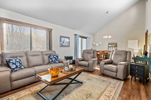 1102 Patterson Dr, Kingston Springs, TN 37082