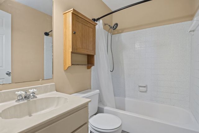 1102 Patterson Dr, Kingston Springs, TN 37082