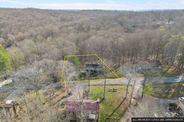 1102 Patterson Dr, Kingston Springs, TN 37082