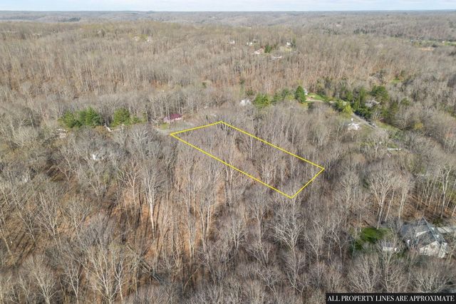 1102 Patterson Dr, Kingston Springs, TN 37082