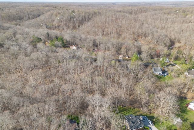 1102 Patterson Dr, Kingston Springs, TN 37082