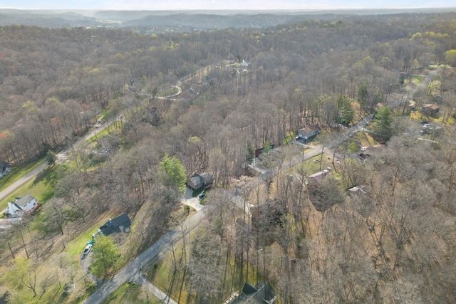 1102 Patterson Dr, Kingston Springs, TN 37082