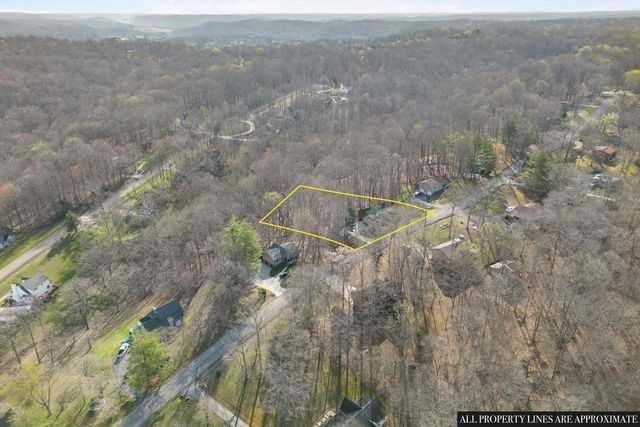 1102 Patterson Dr, Kingston Springs, TN 37082