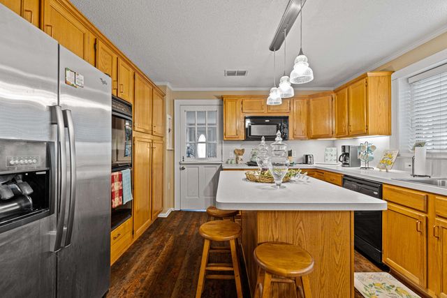 305 W Lafayette, Jefferson, TX 75657