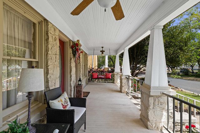 305 W Lafayette, Jefferson, TX 75657