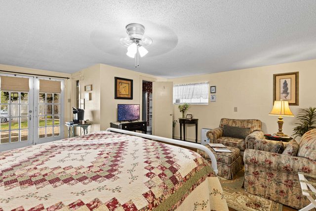 305 W Lafayette, Jefferson, TX 75657