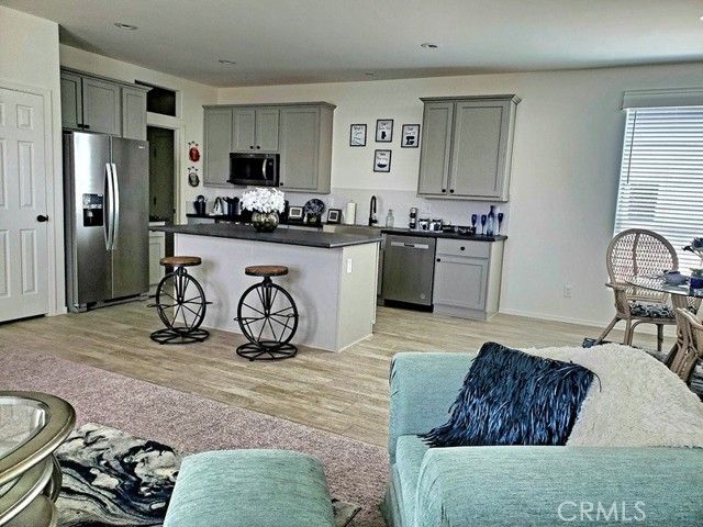 21621 Sandia 159, Apple Valley, CA 92308