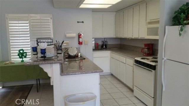 21621 Sandia 159, Apple Valley, CA 92308